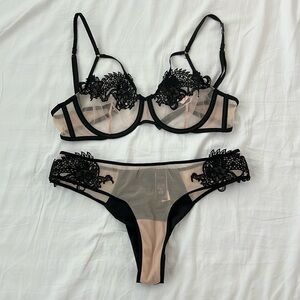 [NWT] Victoria’s Secret Lace/Mesh Bra & Panty Set